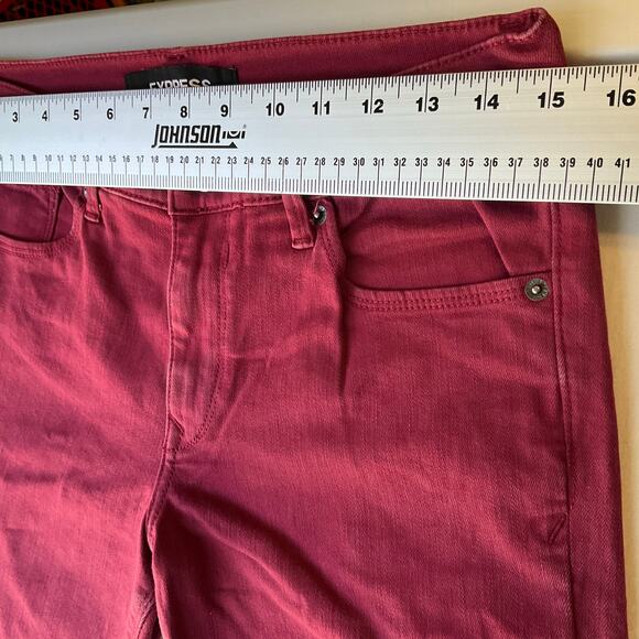Express Women Cropped Leggings size 6 Red Mid Rise Stretch - Picture 2 of 10